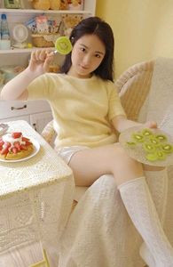 班长哭着跟我说不能再生了孩子,校园泪洒，生育困境引关注-2